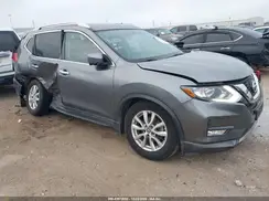 KNMAT2MT7HP550987 2017 NISSAN ROGUE