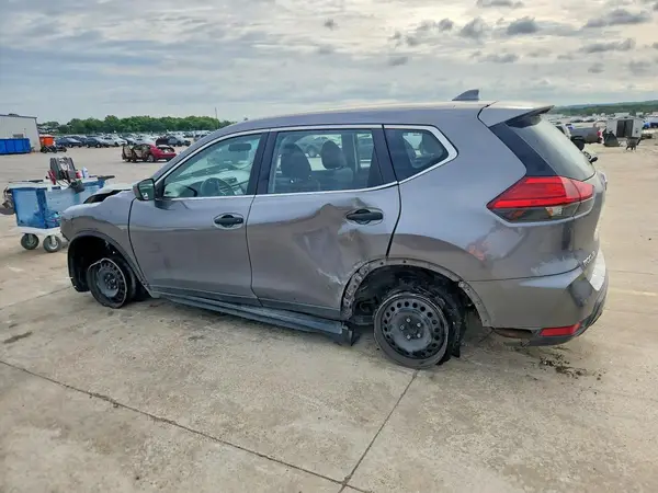 KNMAT2MT7HP553355 2017 NISSAN ROGUE - Image 2