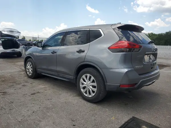 KNMAT2MT7HP553792 2017 NISSAN ROGUE - Image 2