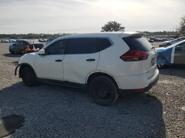 KNMAT2MT7HP557454 2017 NISSAN ROGUE - Image 2