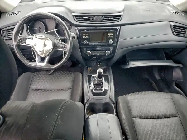 KNMAT2MT7HP559768 2017 NISSAN ROGUE - Image 8