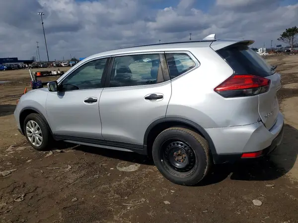 KNMAT2MT7HP567143 2017 NISSAN ROGUE - Image 2