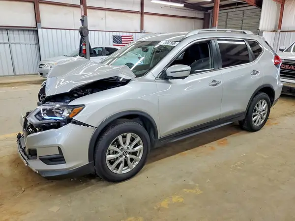 KNMAT2MT7HP570754 2017 NISSAN ROGUE - Image 1