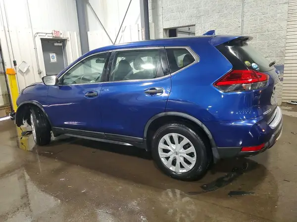 KNMAT2MT7HP571130 2017 NISSAN ROGUE - Image 2