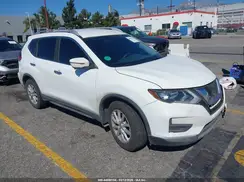 KNMAT2MT7HP572536 2017 NISSAN ROGUE