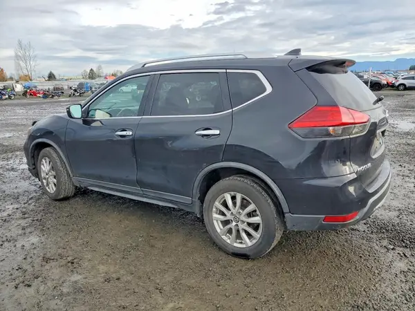 KNMAT2MT7HP588249 2017 NISSAN ROGUE - Image 2