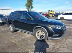 KNMAT2MT7HP590289 2017 NISSAN ROGUE
