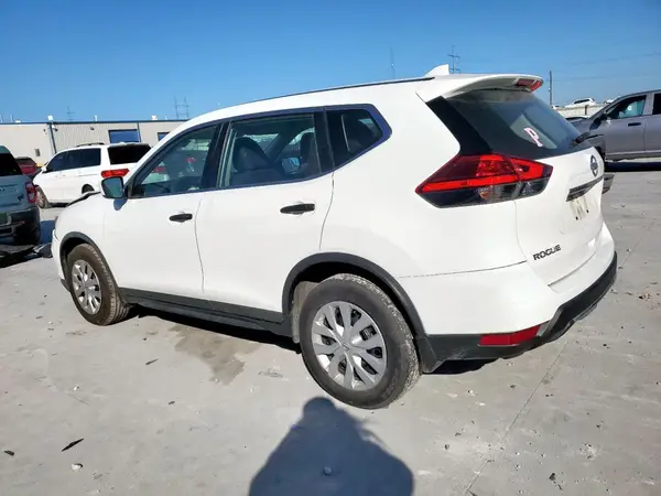 KNMAT2MT7HP604384 2017 NISSAN ROGUE - Image 2