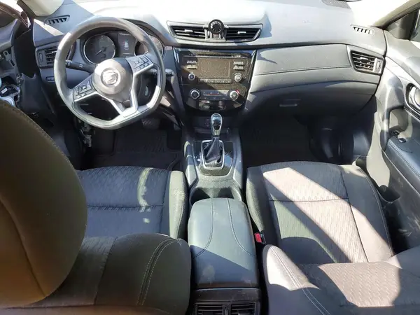 KNMAT2MT7HP613490 2017 NISSAN ROGUE - Image 8
