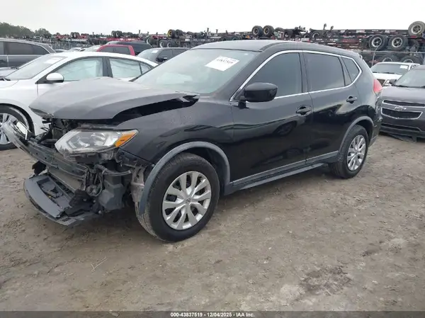 KNMAT2MT7HP613716 2017 NISSAN ROGUE - Image 2