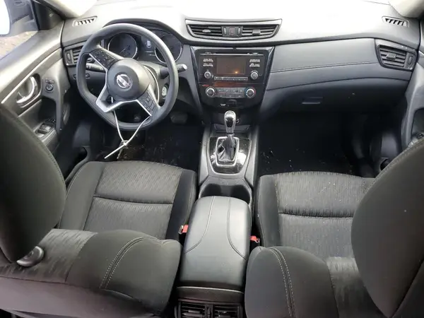 KNMAT2MT7HP614848 2017 NISSAN ROGUE - Image 8