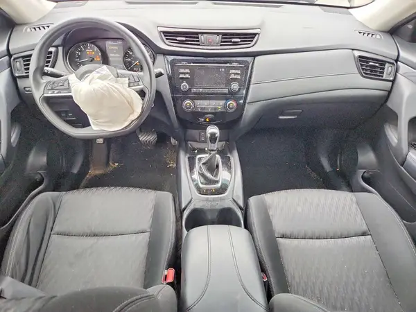 KNMAT2MT7HP615286 2017 NISSAN ROGUE - Image 8