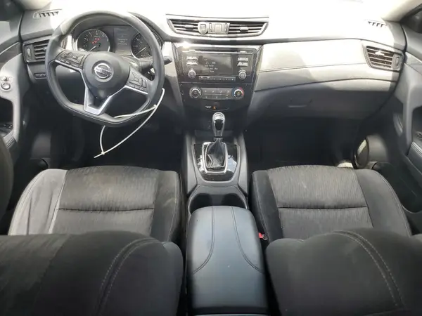 KNMAT2MT7HP616597 2017 NISSAN ROGUE - Image 8
