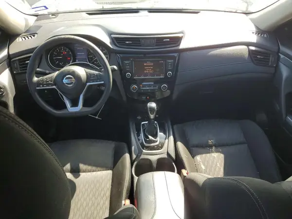 KNMAT2MT7JP500760 2018 NISSAN ROGUE - Image 8