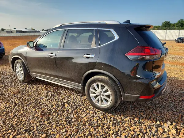 KNMAT2MT7JP501777 2018 NISSAN ROGUE - Image 2