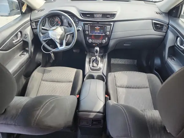 KNMAT2MT7JP503013 2018 NISSAN ROGUE - Image 8