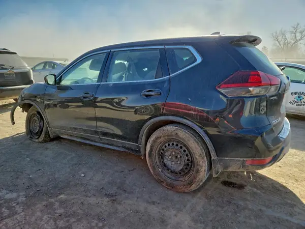 KNMAT2MT7JP509328 2018 NISSAN ROGUE - Image 2