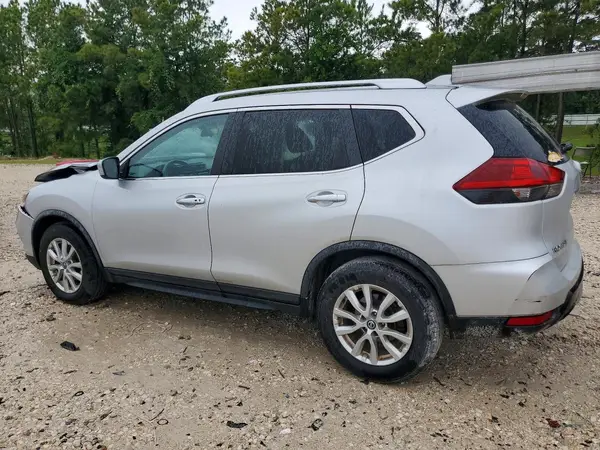 KNMAT2MT7JP510284 2018 NISSAN ROGUE - Image 2