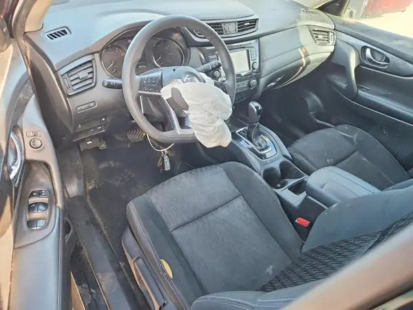 KNMAT2MT7JP513914 2018 NISSAN ROGUE - Image 8