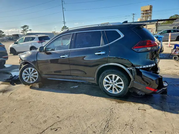 KNMAT2MT7JP513928 2018 NISSAN ROGUE - Image 2