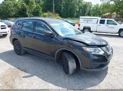 KNMAT2MT7JP517705 2018 NISSAN ROGUE
