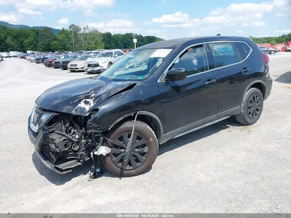 KNMAT2MT7JP517705 2018 NISSAN ROGUE - Image 2