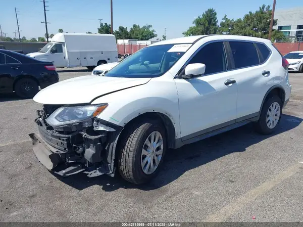 KNMAT2MT7JP521530 2018 NISSAN ROGUE - Image 2