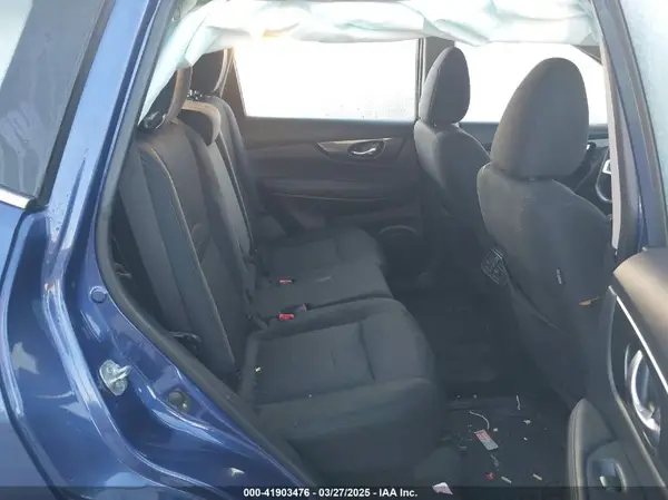 KNMAT2MT7JP521687 2018 NISSAN ROGUE - Image 8