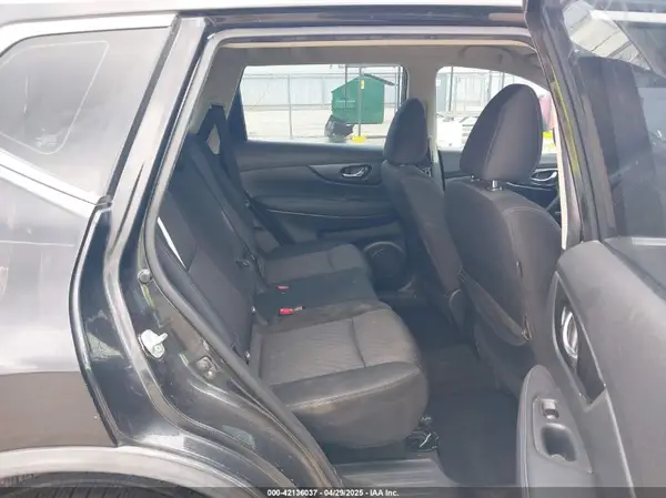 KNMAT2MT7JP522354 2018 NISSAN ROGUE - Image 8