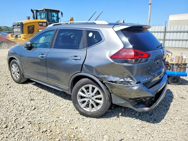 KNMAT2MT7JP524833 2018 NISSAN ROGUE - Image 2