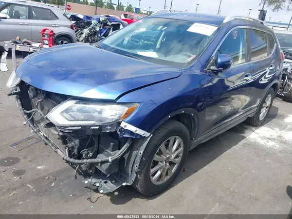 KNMAT2MT7JP527229 2018 NISSAN ROGUE - Image 2