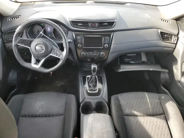 KNMAT2MT7JP529692 2018 NISSAN ROGUE - Image 8