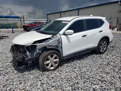 KNMAT2MT7JP530695 2018 NISSAN ROGUE