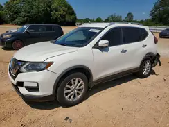 KNMAT2MT7JP530986 2018 NISSAN ROGUE