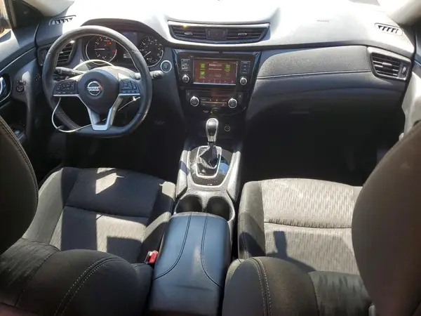 KNMAT2MT7JP530986 2018 NISSAN ROGUE - Image 8