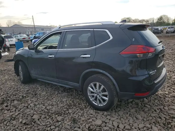 KNMAT2MT7JP535587 2018 NISSAN ROGUE - Image 2