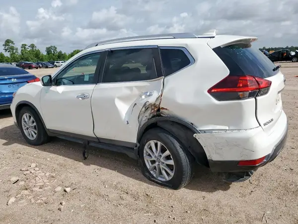 KNMAT2MT7JP549666 2018 NISSAN ROGUE - Image 2