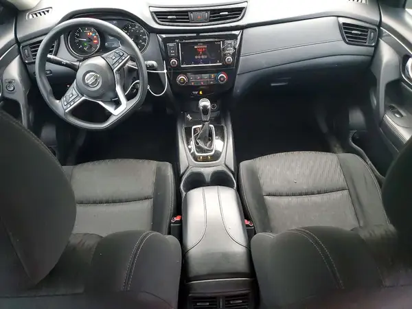 KNMAT2MT7JP550087 2018 NISSAN ROGUE - Image 8