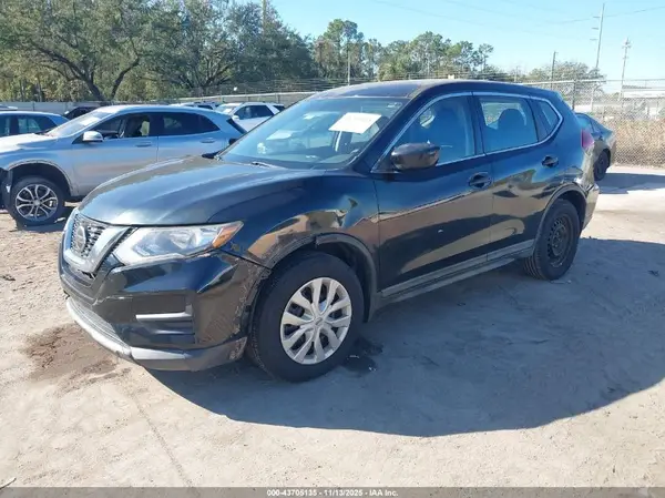 KNMAT2MT7JP551644 2018 NISSAN ROGUE - Image 2