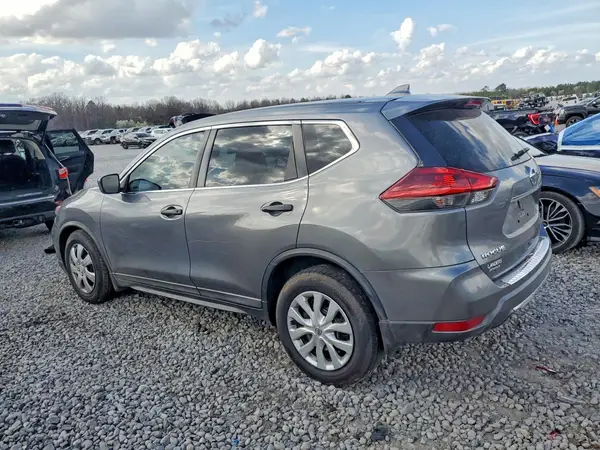KNMAT2MT7JP558996 2018 NISSAN ROGUE - Image 2
