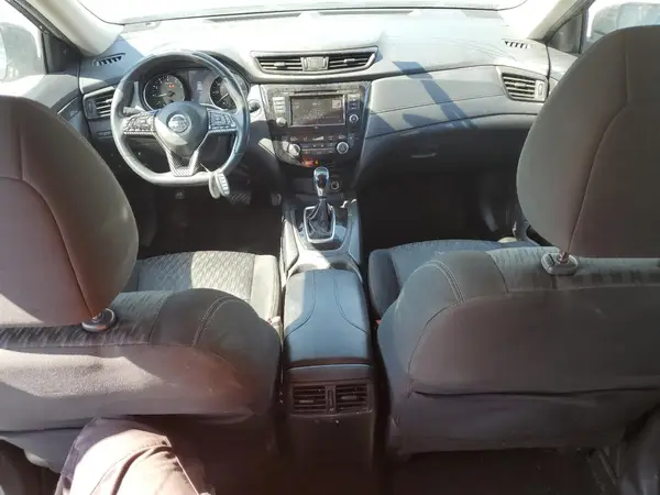 KNMAT2MT7JP559002 2018 NISSAN ROGUE - Image 8