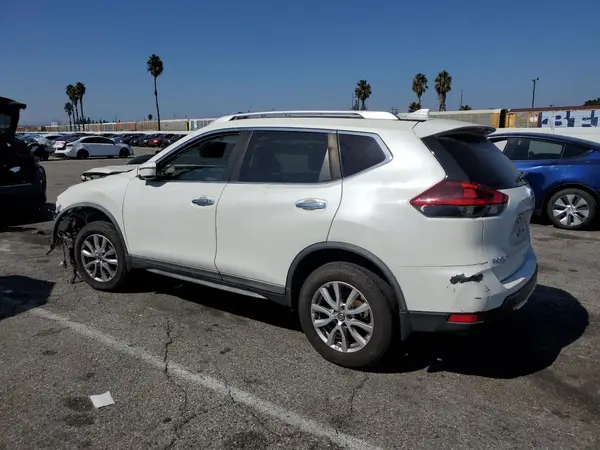 KNMAT2MT7JP564247 2018 NISSAN ROGUE - Image 2