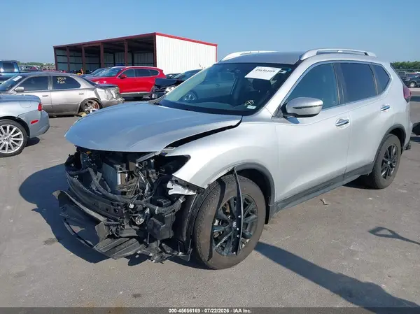 KNMAT2MT7JP564507 2018 NISSAN ROGUE - Image 2