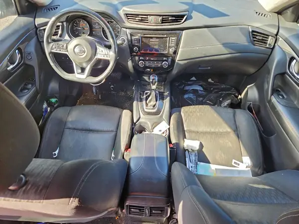 KNMAT2MT7JP565172 2018 NISSAN ROGUE - Image 8