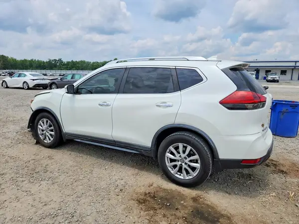 KNMAT2MT7JP565933 2018 NISSAN ROGUE - Image 2