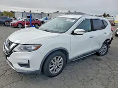 KNMAT2MT7JP570503 2018 NISSAN ROGUE