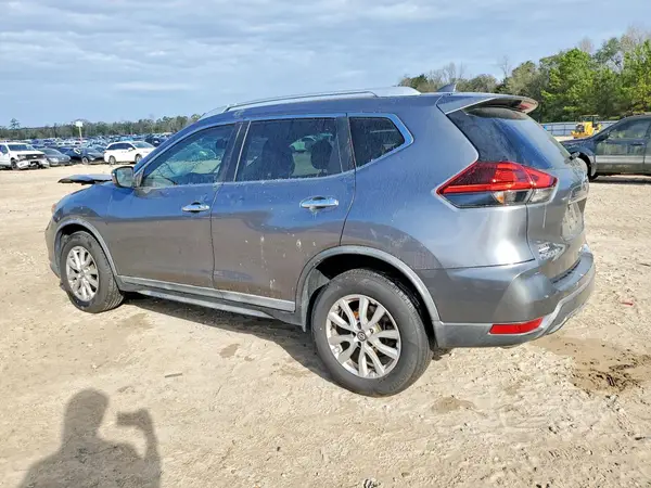 KNMAT2MT7JP573370 2018 NISSAN ROGUE - Image 2