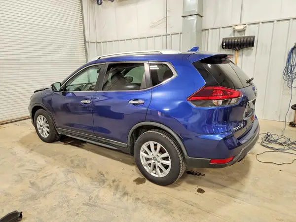 KNMAT2MT7JP573630 2018 NISSAN ROGUE - Image 2