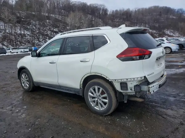 KNMAT2MT7JP575166 2018 NISSAN ROGUE - Image 2
