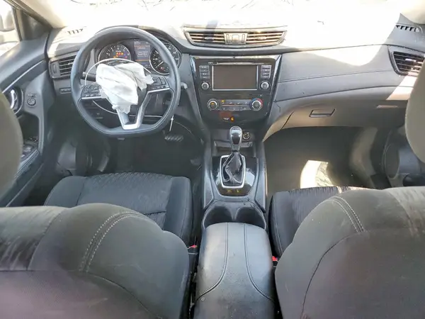 KNMAT2MT7JP576656 2018 NISSAN ROGUE - Image 8
